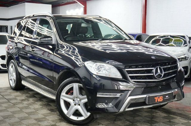 Mercedes-Benz M Class 3.0 Ml350 V6 Bluetec Amg Sport Suv G-tr Black