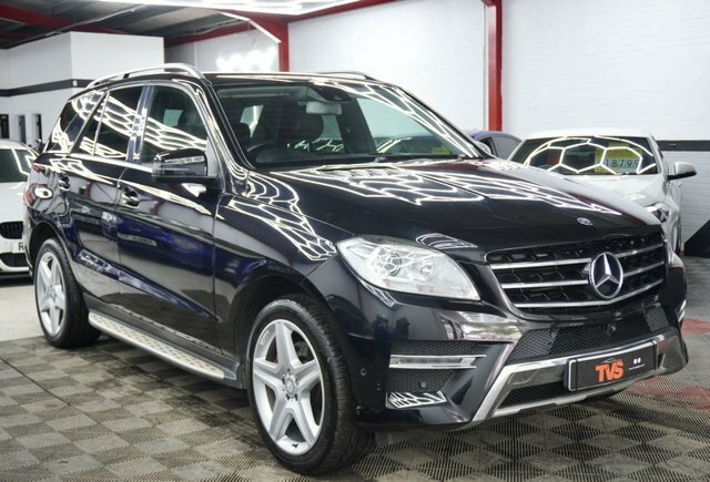 Mercedes-Benz M Class 3.0 Ml350 V6 Bluetec Amg Sport Suv G-tr Black #5