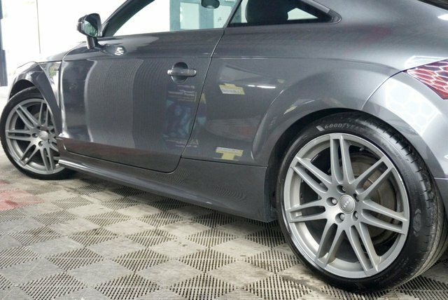 Audi TT 2.0 Tdi Black Edition Coupe S Tronic Qu Black #4