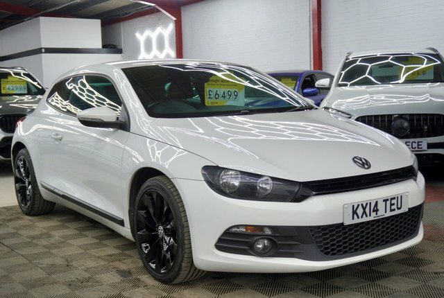 Volkswagen Scirocco 2.0 Tdi Bluemotion Tech Hatchback Dsg E White