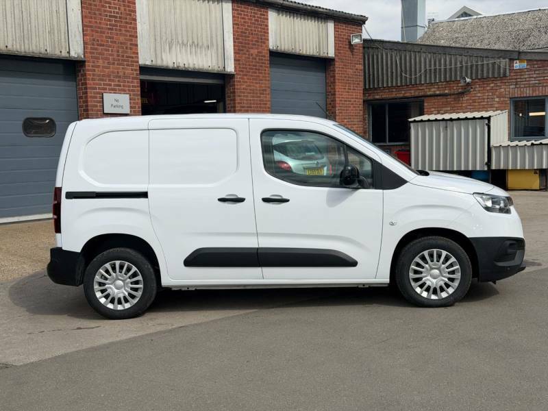 Toyota Proace City Active Grey #12