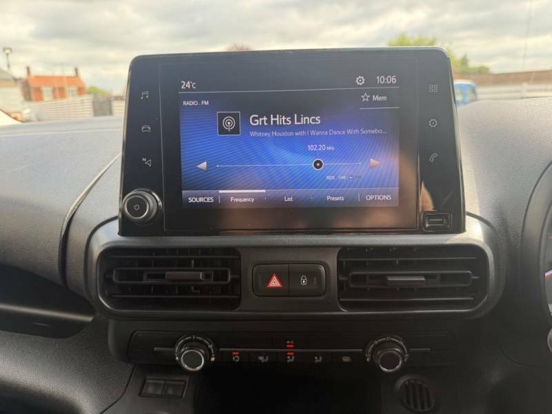 Toyota Proace City Active Grey #17