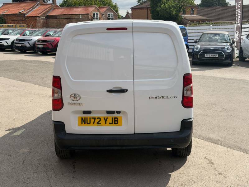 Toyota Proace City Active Grey #8
