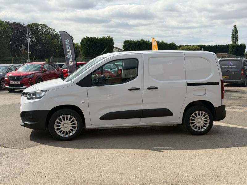 Toyota Proace City Active Grey #7
