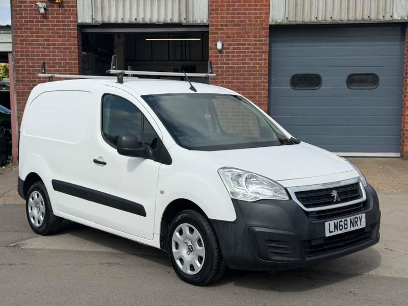 Peugeot Partner 850 1.6 Bluehdi 100 Professional Van Non Ss White