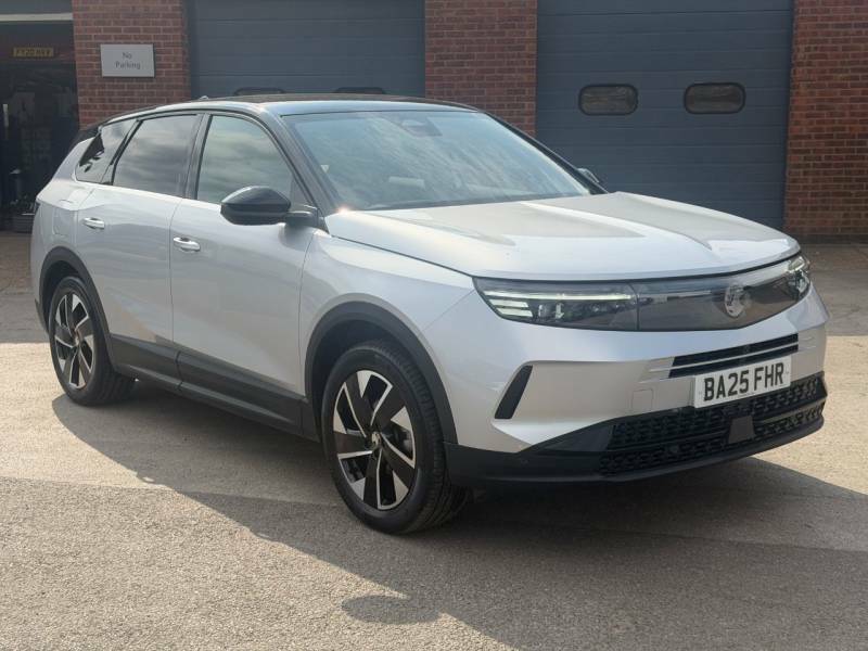 Vauxhall Grandland 1.2 Hybrid 145 Ultimate E-dct6 - 2025 25 Silver