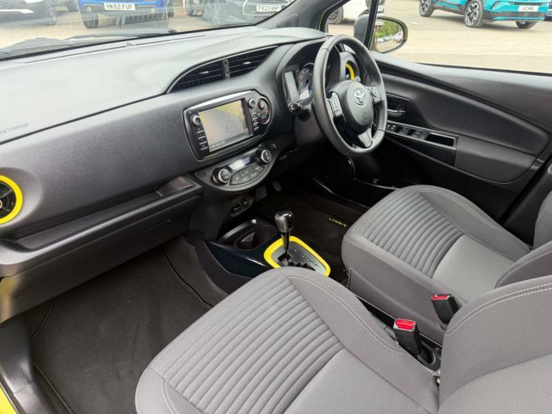 Toyota Yaris 1.5 Hybrid Yellow Edition Cvt Yellow #5