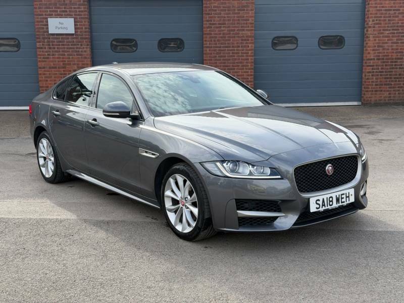 Jaguar XF 2.0I R-sport - 2018 18 Grey