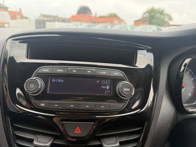 Vauxhall Viva 1.0 Se Ac White #15