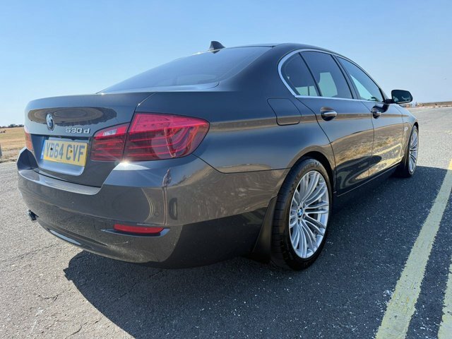 BMW 5 Series  White #15