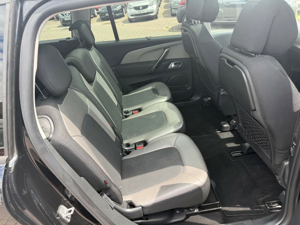 Citroen Grand C4 Picasso  Red #27