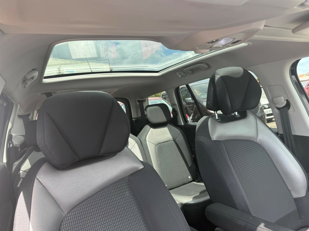 Citroen Grand C4 Picasso  Red #23