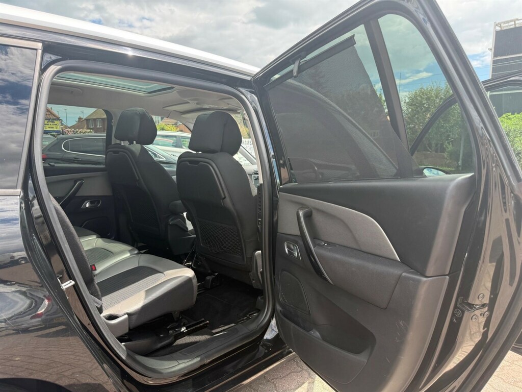 Citroen Grand C4 Picasso  Red #24