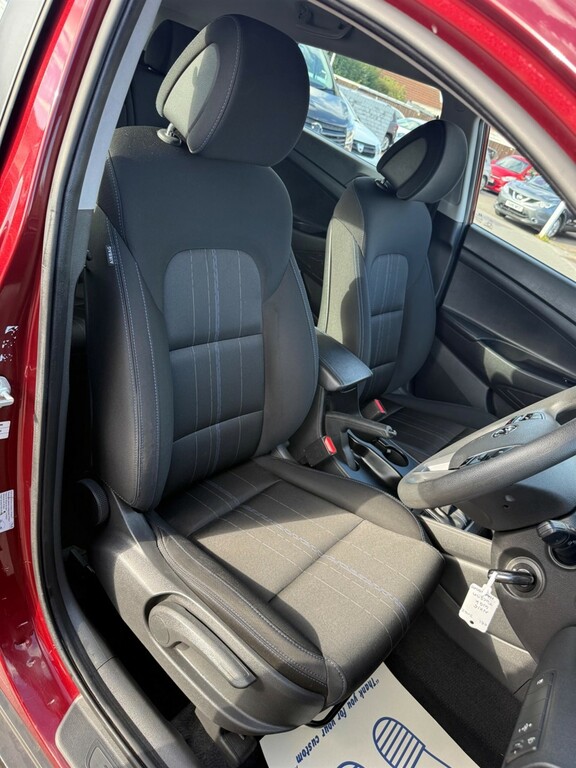 Hyundai Tucson Suv 1.7 Crdi Blue Drive Premium 201616 Blue #22