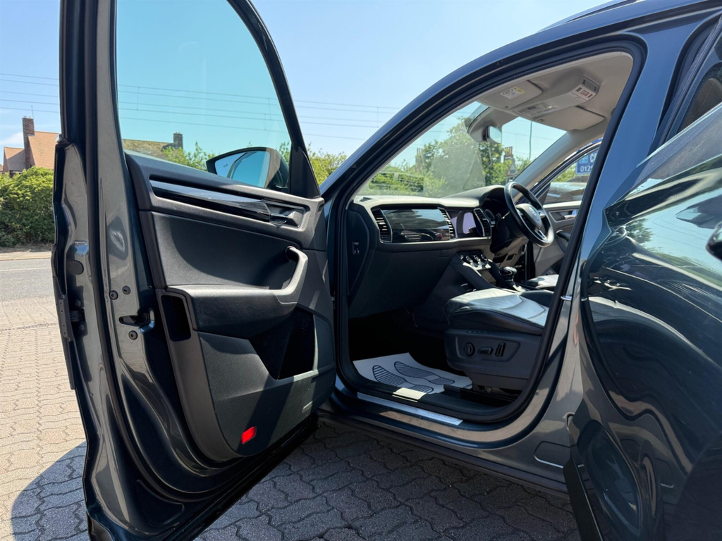 Skoda Kodiaq 2.0 Tdi Se L 4Wd Euro 6 Ss 5 Seat Black #39