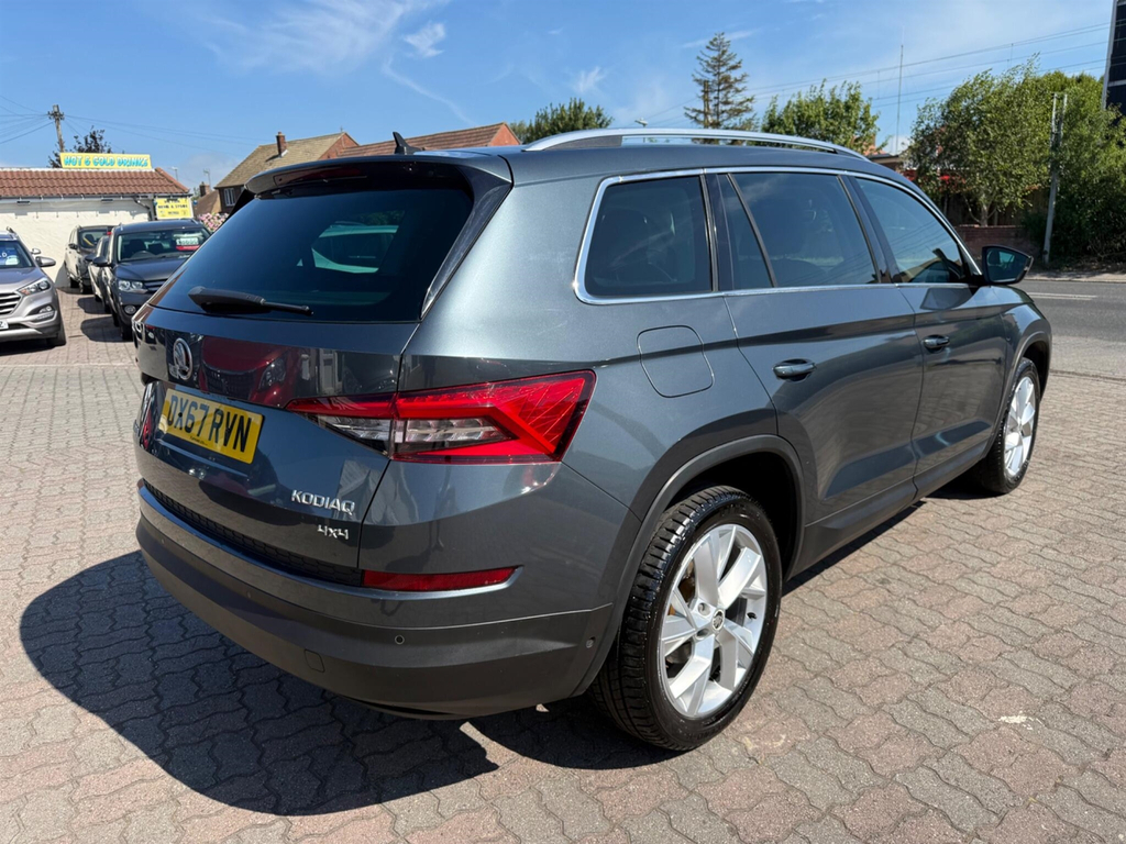 Skoda Kodiaq 2.0 Tdi Se L 4Wd Euro 6 Ss 5 Seat Black #8
