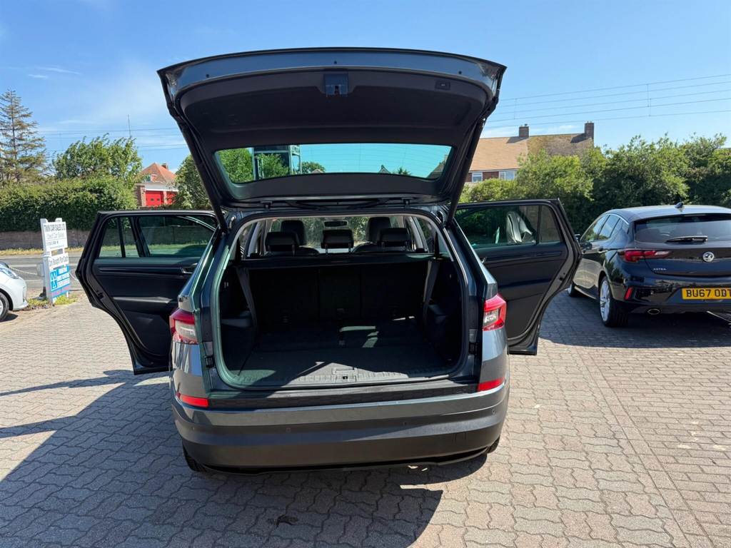Skoda Kodiaq 2.0 Tdi Se L 4Wd Euro 6 Ss 5 Seat Black #50