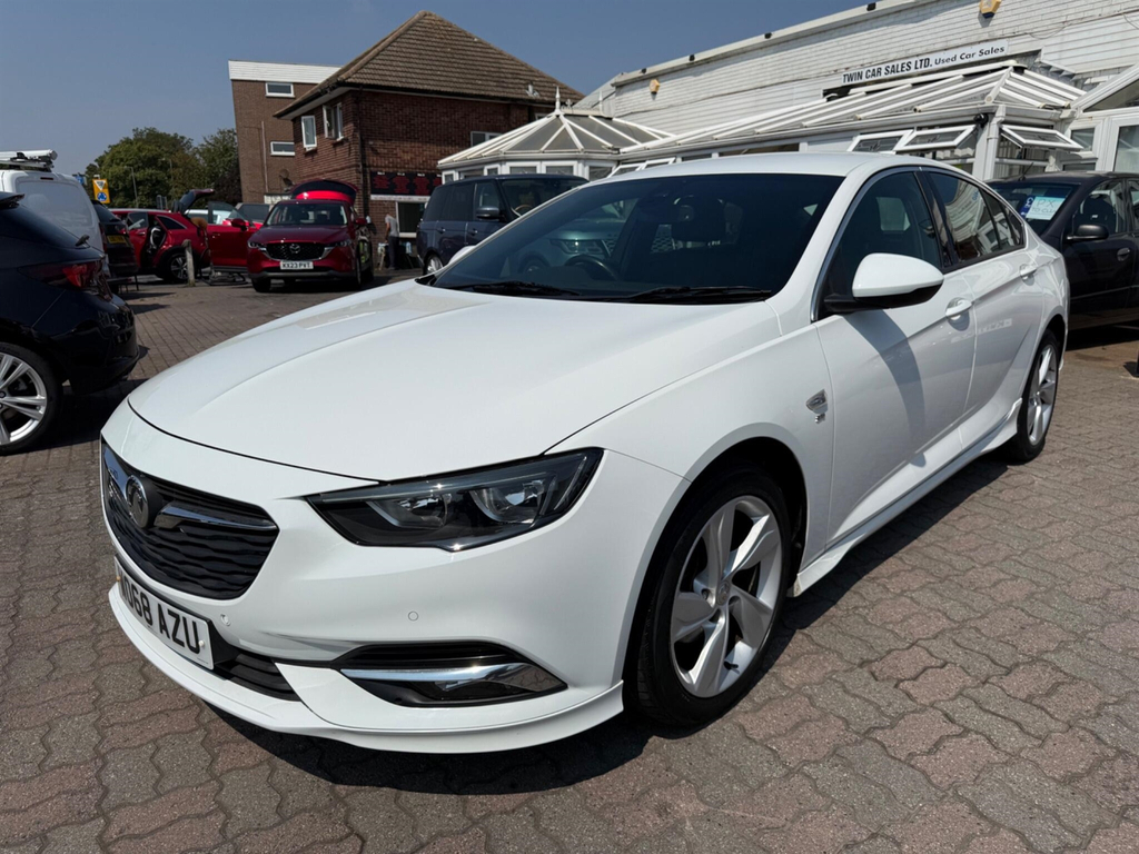 Vauxhall Insignia 1.5I Turbo Gpf Sri VX Line Nav Grand Sport Euro 6 White #4