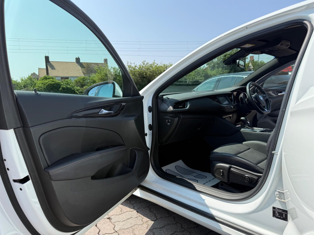Vauxhall Insignia Sri Blue #36
