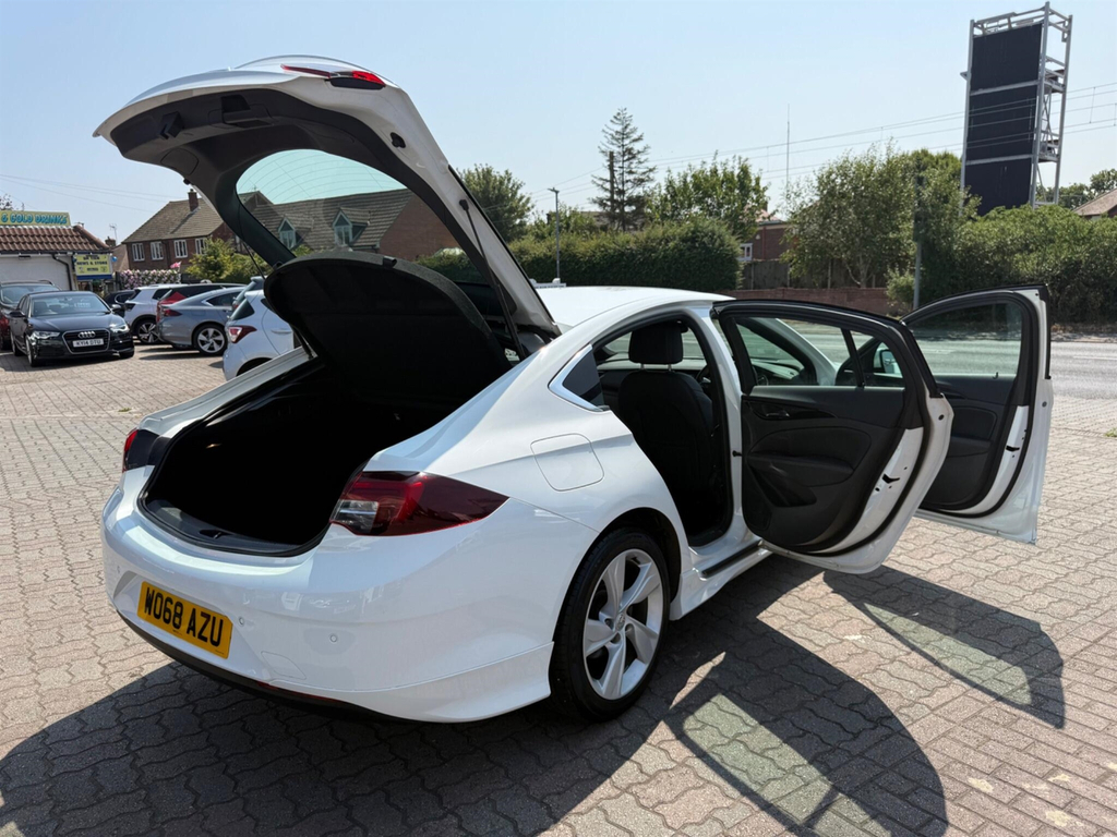 Vauxhall Insignia Sri Blue #45
