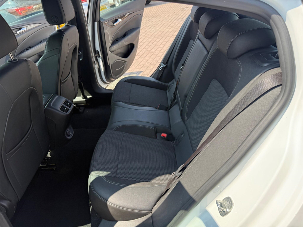 Vauxhall Insignia Sri Blue #35
