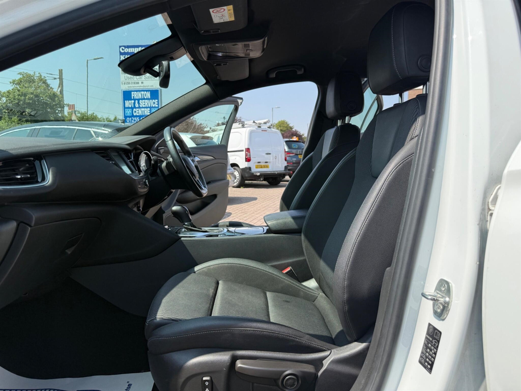 Vauxhall Insignia Sri Blue #40
