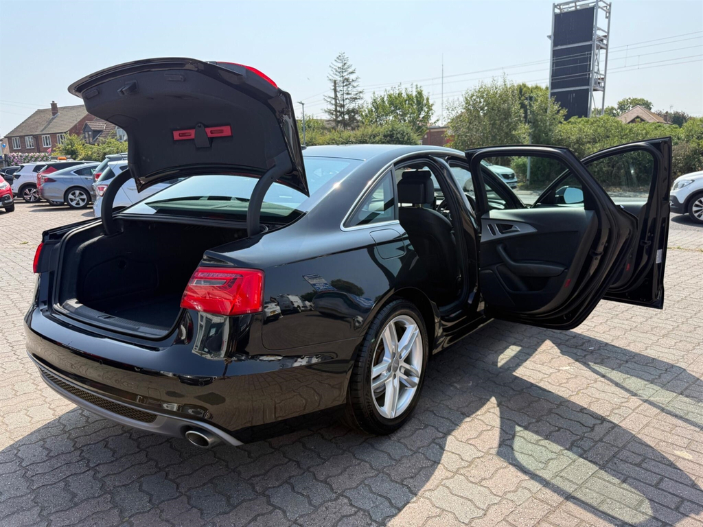 Audi A6 Saloon 2L Black Edition Black #47