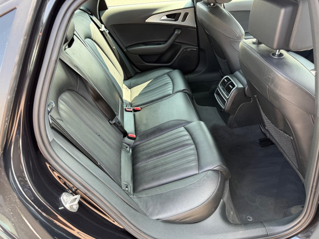 Audi A6 Saloon 2L Black Edition Black #30