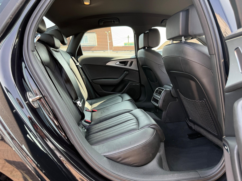 Audi A6 Saloon 2L Black Edition Black #29