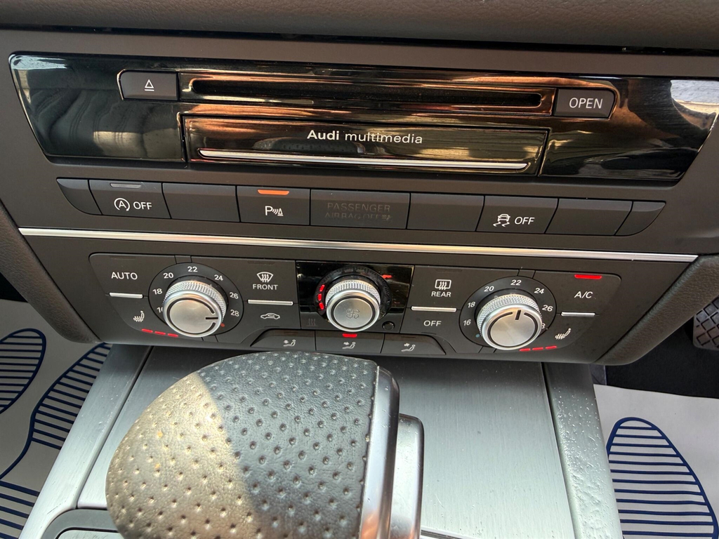 Audi A6 Saloon 2L Black Edition Black #20