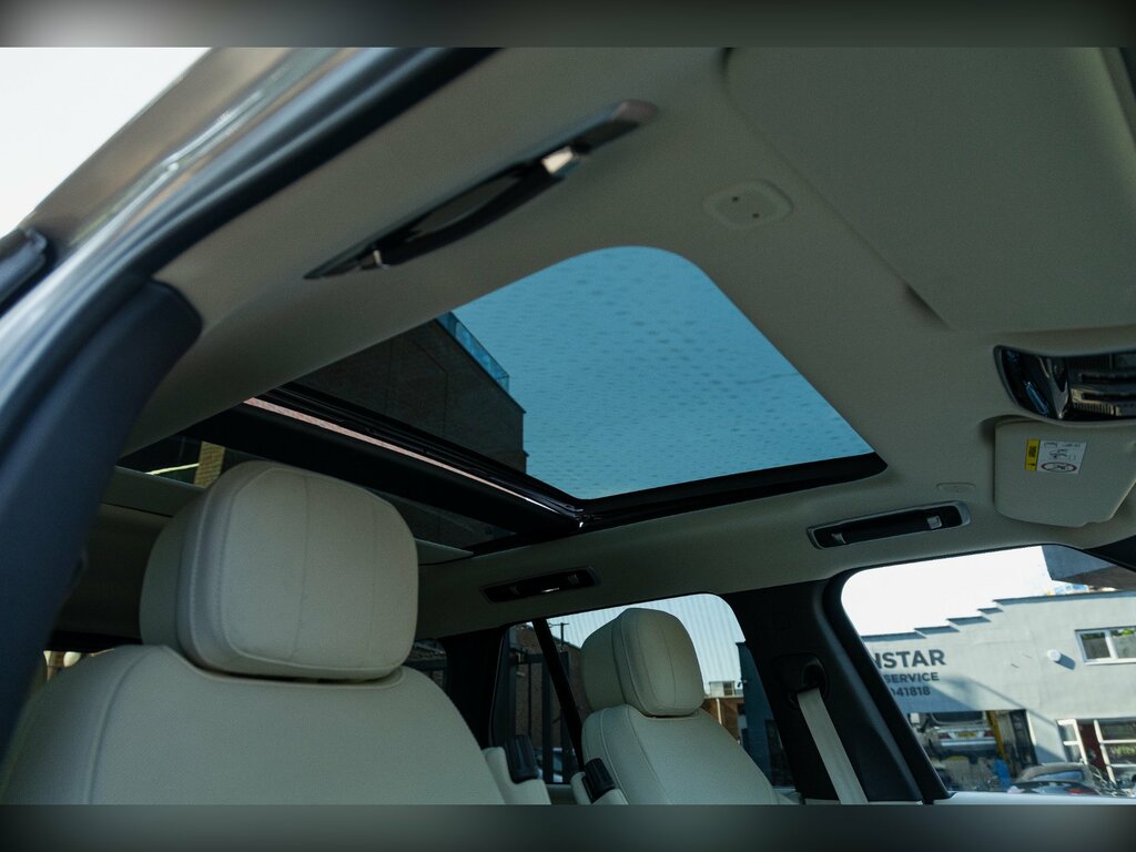 Land Rover Range Rover P460e Batumi Gold Gold #15