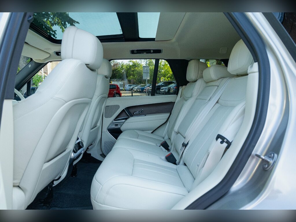 Land Rover Range Rover P460e Batumi Gold Gold #12