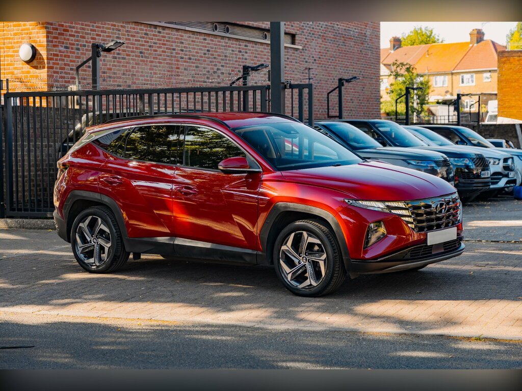 Hyundai Tucson 1.6 T-gdi 13.8Kwh Premium Suv Plug-in H Red #2