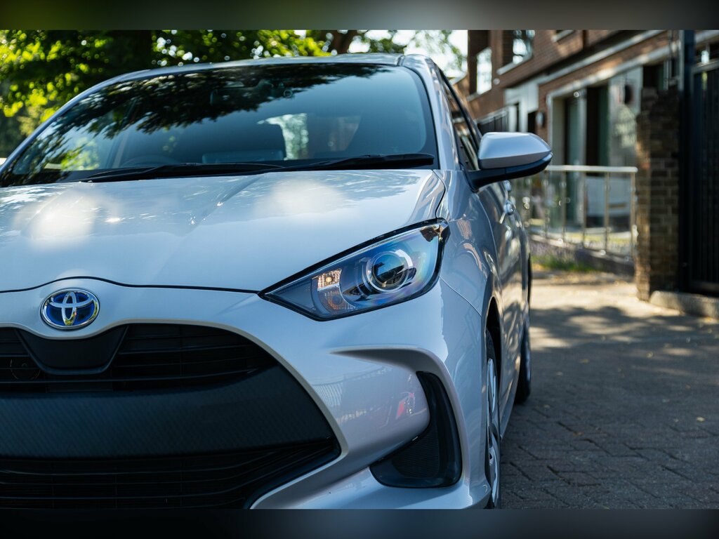 Toyota Yaris 1.5 Vvt-h Icon Hybrid E-cvt Euro 6 Ss Silver #5