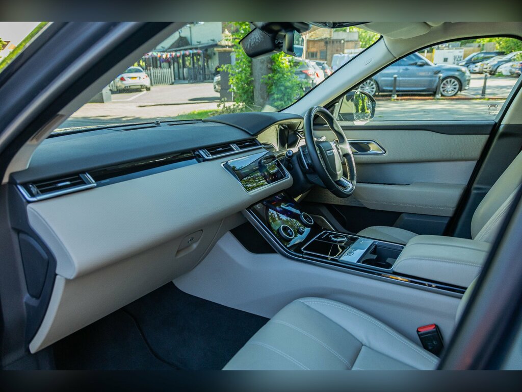 Land Rover Range Rover Velar R-dynamic Hse Silver #16