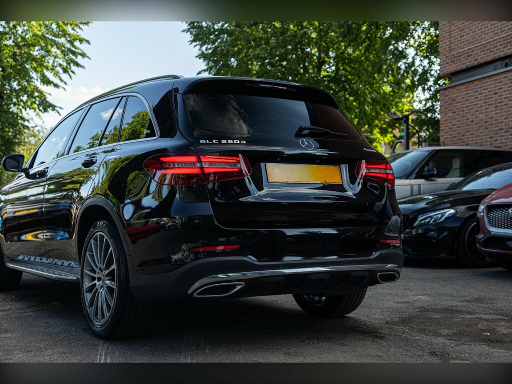 Mercedes-Benz GLC Class 2.1 Glc220d Amg Line Premium Plus Suv Black #3