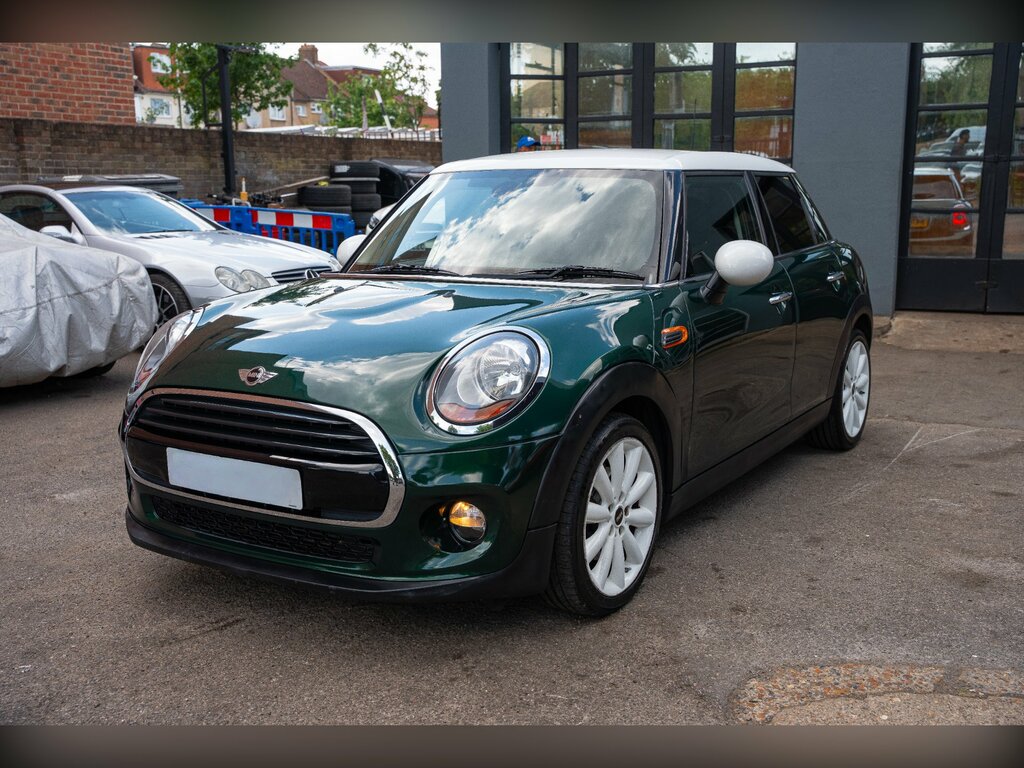 Mini Hatch 1.5 Cooper D Hatchback Euro 6 Ss MT65ZGD Green #2