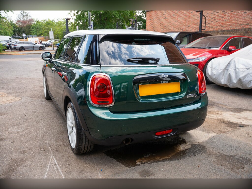 Mini Hatch 1.5 Cooper D Hatchback Euro 6 Ss MT65ZGD Green #6
