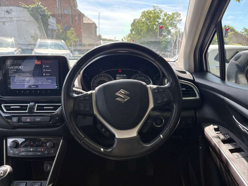 Suzuki SX4 S Cross 1.4 Boosterjet 48V Hybrid Ultra Allgrip Red #18