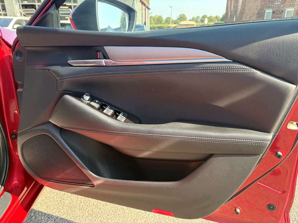 Mazda 6 2.0 Skyactiv-g Sport Red #12