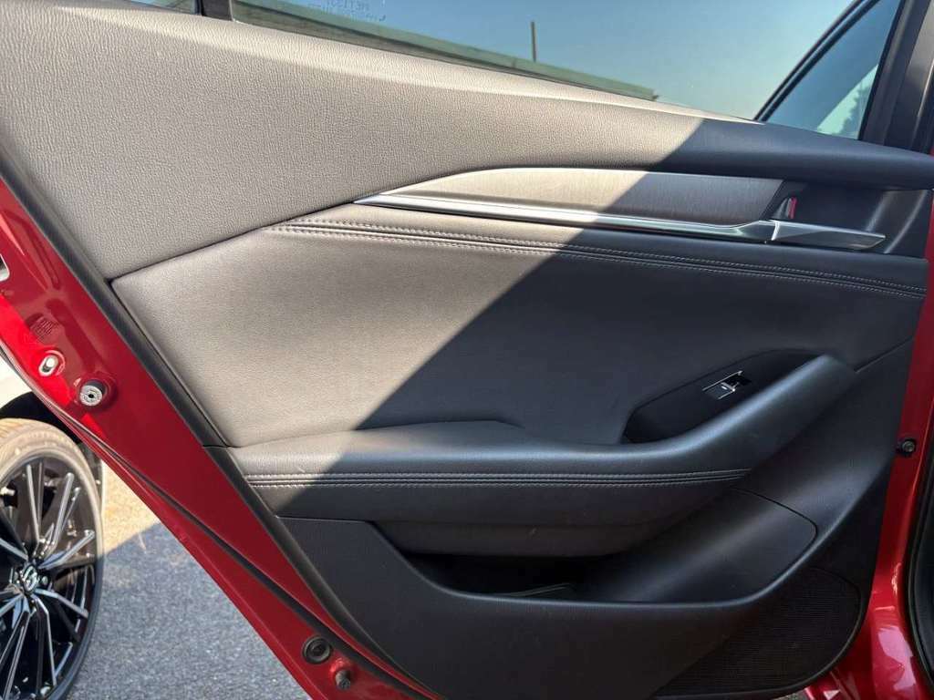 Mazda 6 2.0 Skyactiv-g Sport Red #21