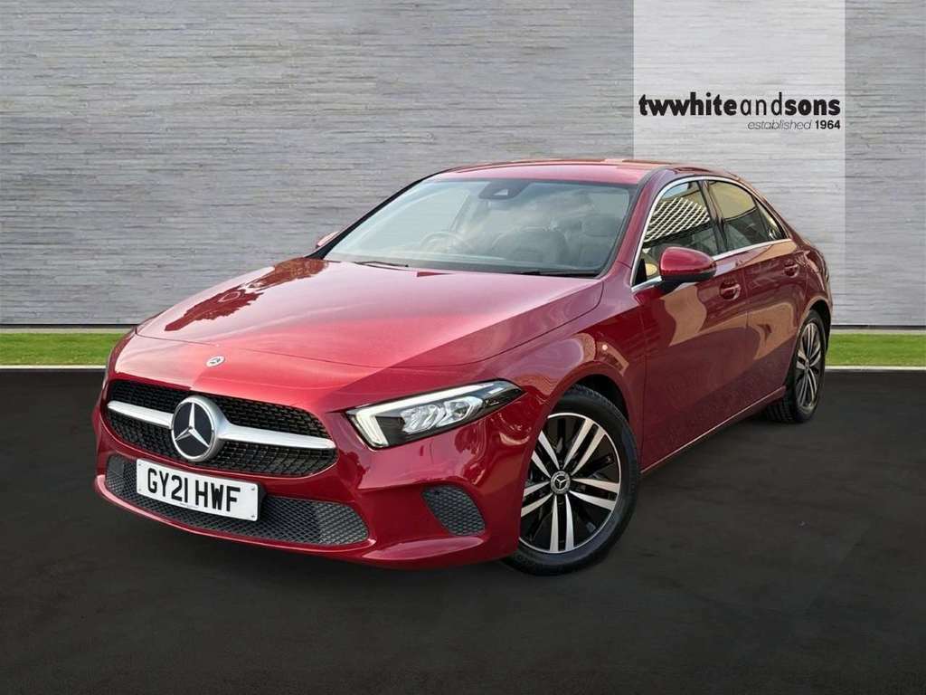 Mercedes-Benz A Class 180 Sport Red