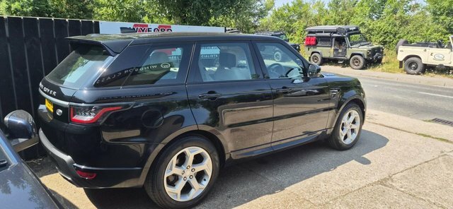 Land Rover Range Rover Sport 3.0 Sd V6 Hse Suv 4Wd Euro 6 S S Black #3