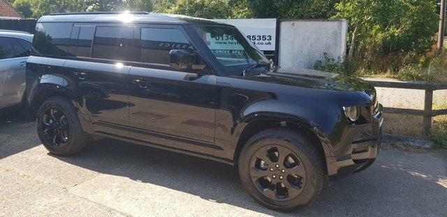 Land Rover Defender 110 3.0 D250 Mhev X-dynamic Se Hard Top Suv Black