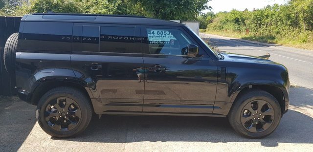 Land Rover Defender 110 3.0 D250 Mhev X-dynamic Se Hard Top Suv Black #2