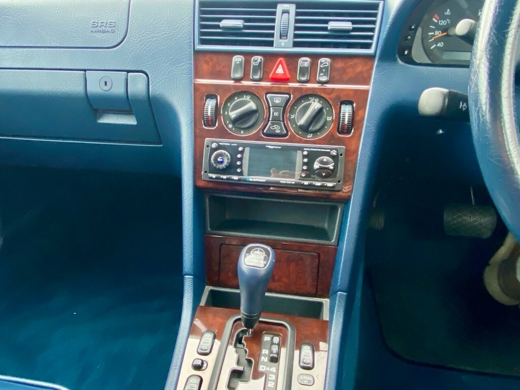 Mercedes-Benz C Class 1.8 C180 Classic Green #47