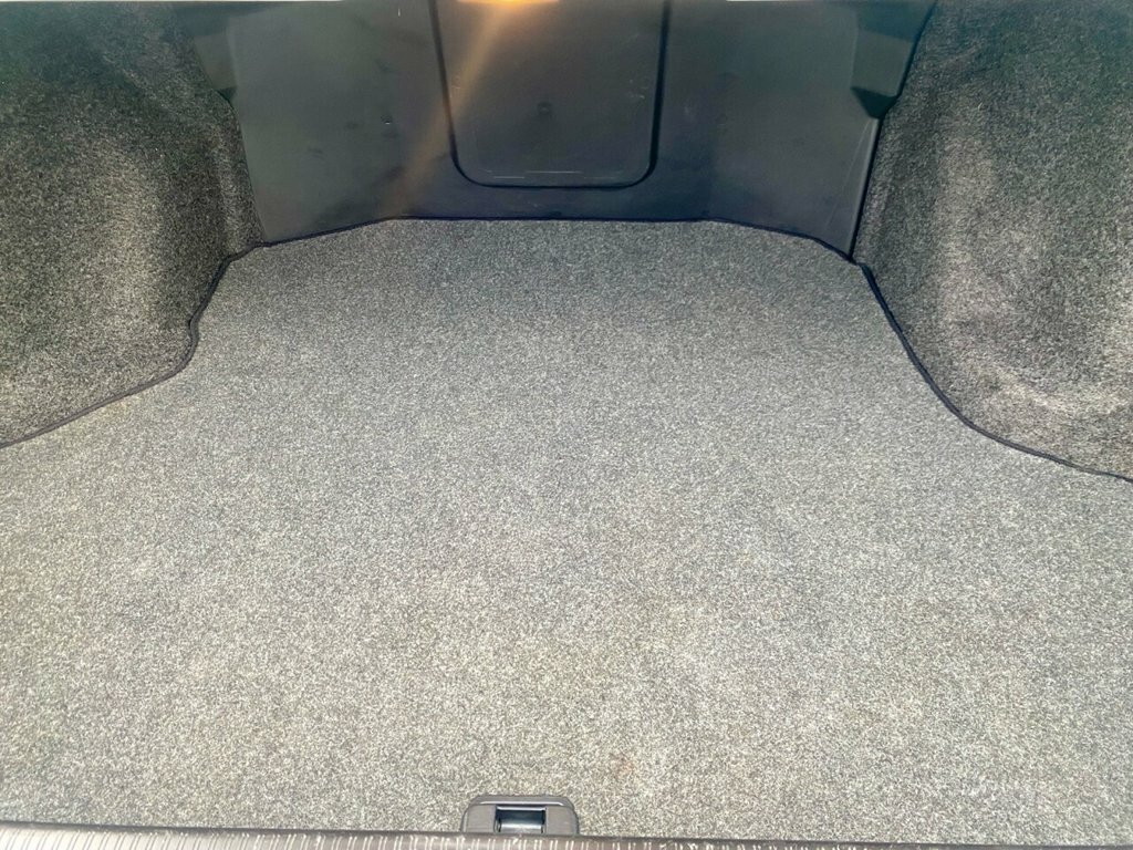 Mercedes-Benz C Class 1.8 C180 Classic Green #16