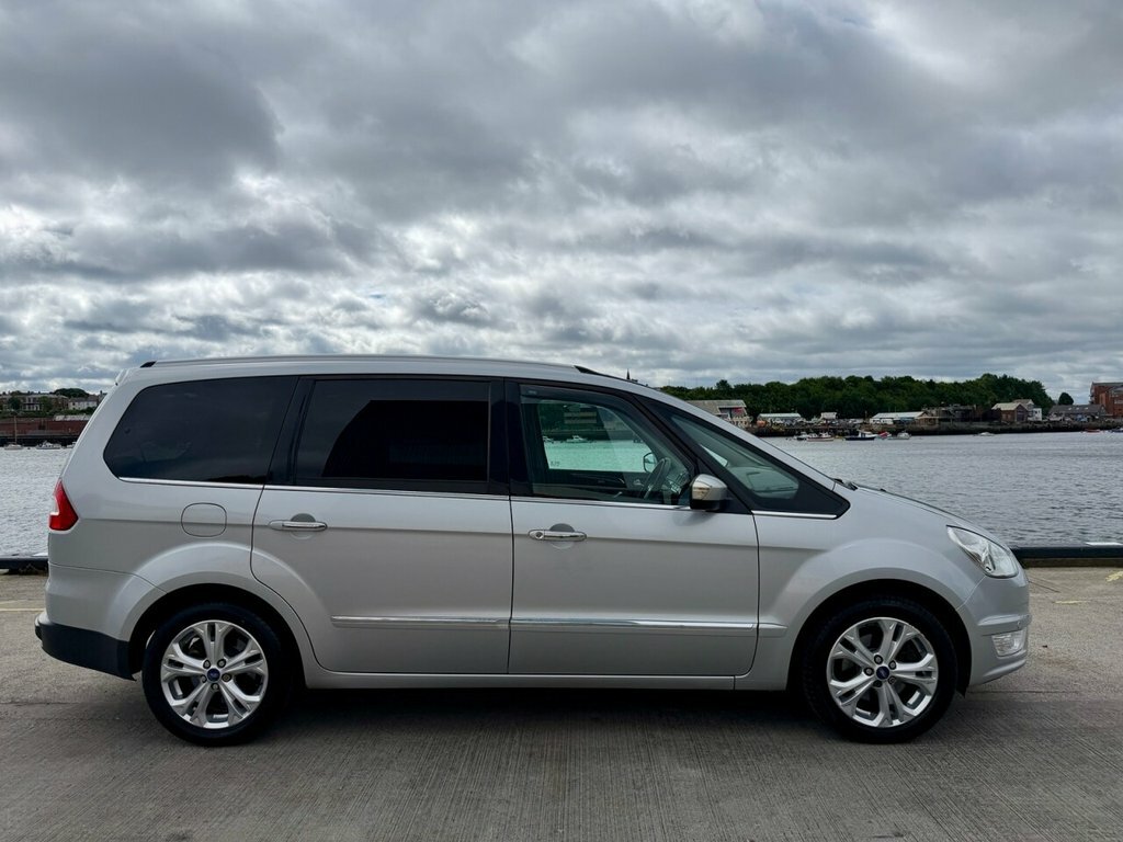 Ford Galaxy 2L Titanium Silver #3
