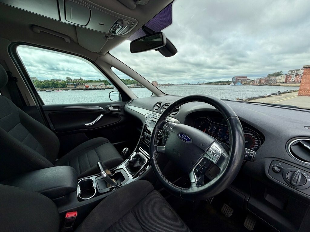 Ford Galaxy 2L Titanium Silver #4