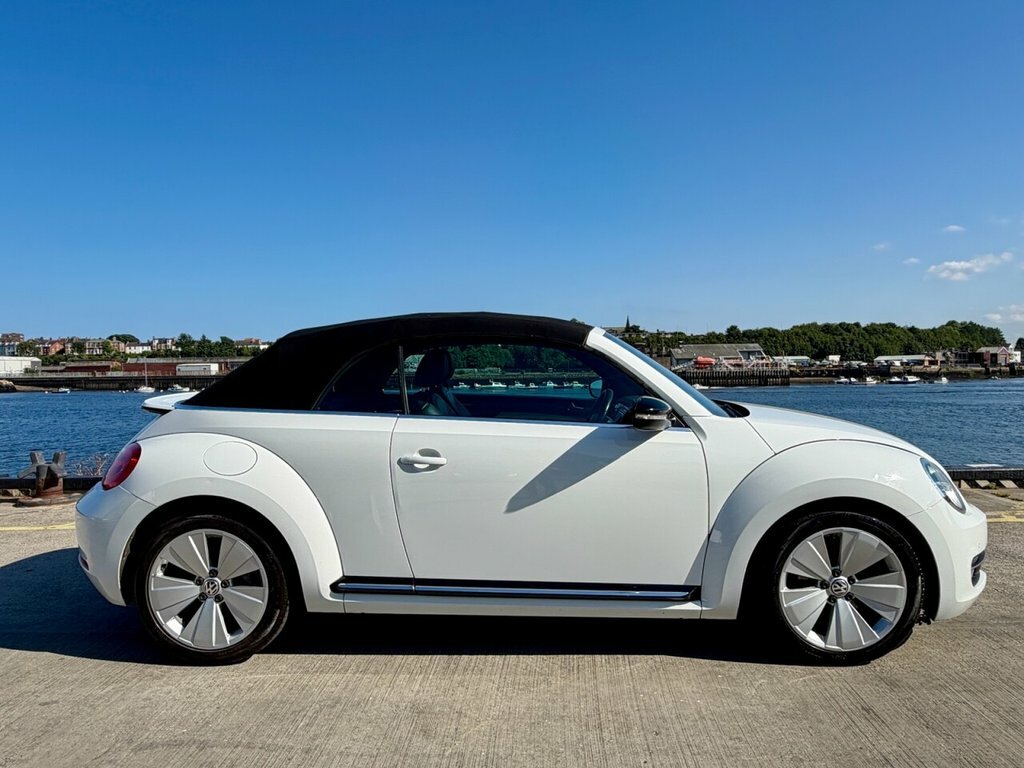 Volkswagen Beetle 1.2 Tsi Design Cabriolet Euro White #3